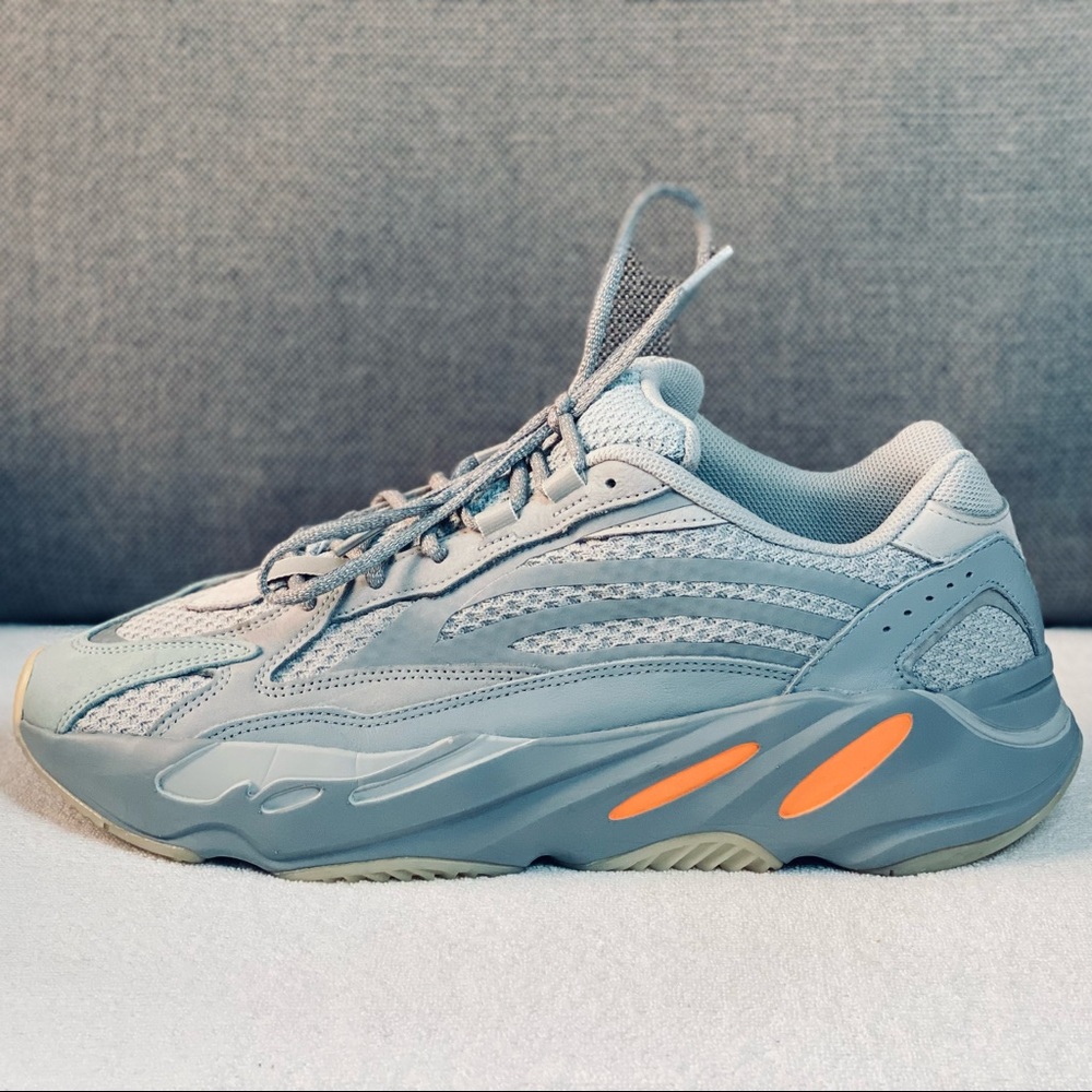ADIDAS Original Yeezy Boost 700 v2 Interia (2019) FW2549